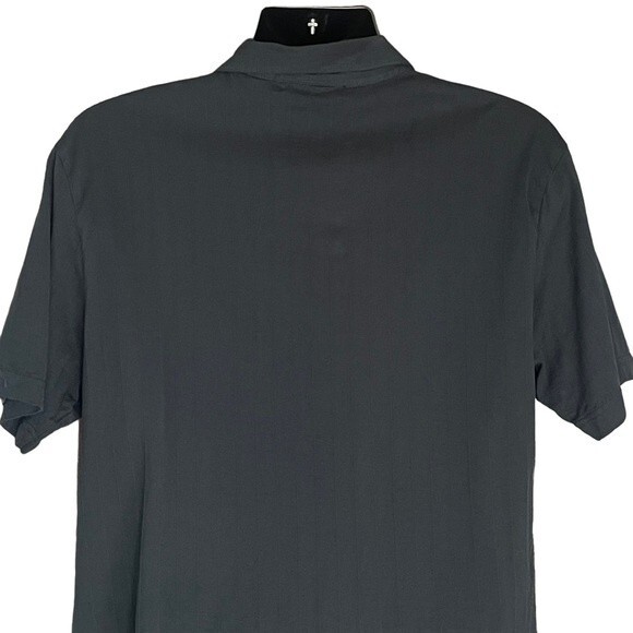 Claiborne Black Knit Short Sleeve Button Down Textured Shirt, size Large - Picture 4 of 7